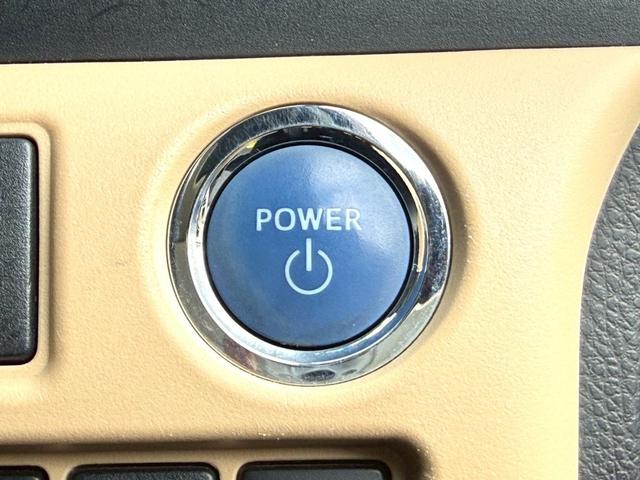 ノア ハイブリッドＸ　純正ナビ／Ｂｌｕｅｔｏｏｔｈ／フルセグＴＶ／バックモニター／電動スライドドア／ビルトインＥＴＣ／純正１５インチアルミ／ドライブレコーダー／革巻きステアリング／ステアリングリモコン／ＬＥＤヘッドライト（22枚目）