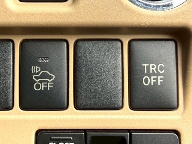 ノア ハイブリッドＸ　純正ナビ／Ｂｌｕｅｔｏｏｔｈ／フルセグＴＶ／バックモニター／電動スライドドア／ビルトインＥＴＣ／純正１５インチアルミ／ドライブレコーダー／革巻きステアリング／ステアリングリモコン／ＬＥＤヘッドライト（26枚目）