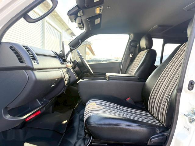 ハイエースバン スーパーGL ダークプライムII Renoca Coast Lines角目4灯フェイス/ベッドキット/ALPINE11インチDA/Bluetooth/HDMI/パノラミックビューモニター/純正デジタルインナーミラー/LEDヘッドライト(8枚目)