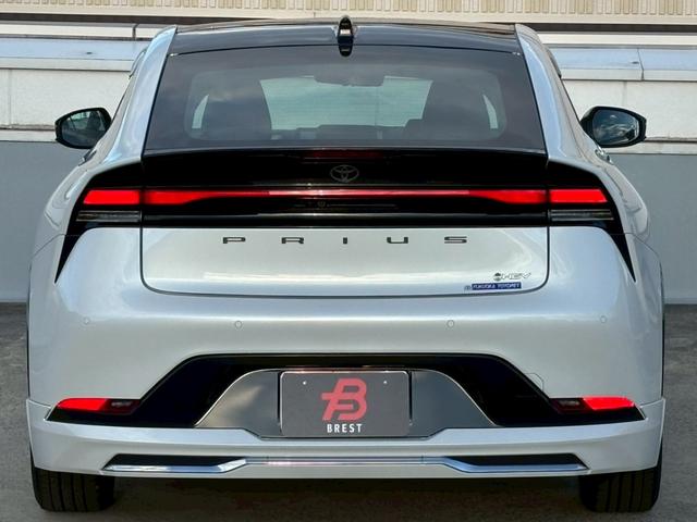 プリウス Z モデリスタ/パノラマルーフ/純正12.3インチナビ/Bluetooth/フルセグTV/パノラマモニター/デジタルインナーミラー/ブラインドスポット/黒革シート/アドバンストパーク/純正18インチAW(4枚目)