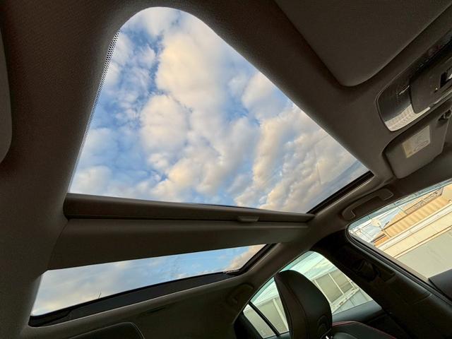 プリウス Z モデリスタ/パノラマルーフ/純正12.3インチナビ/Bluetooth/フルセグTV/パノラマモニター/デジタルインナーミラー/ブラインドスポット/黒革シート/アドバンストパーク/純正18インチAW(11枚目)