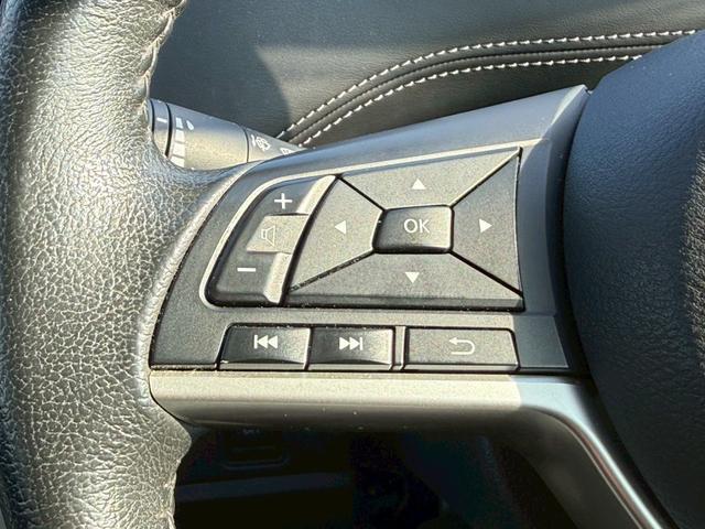 セレナ ハイウェイスター　Ｖセレクション　純正９インチナビ／純正フリップダウンモニター／Ｂｌｕｅｔｏｏｔｈ／フルセグＴＶ／バックモニター／ナビ連動ドライブレコーダー／ハンズフリー機能付両側電動スライドドア／クルーズコントロール／ＥＴＣ（19枚目）