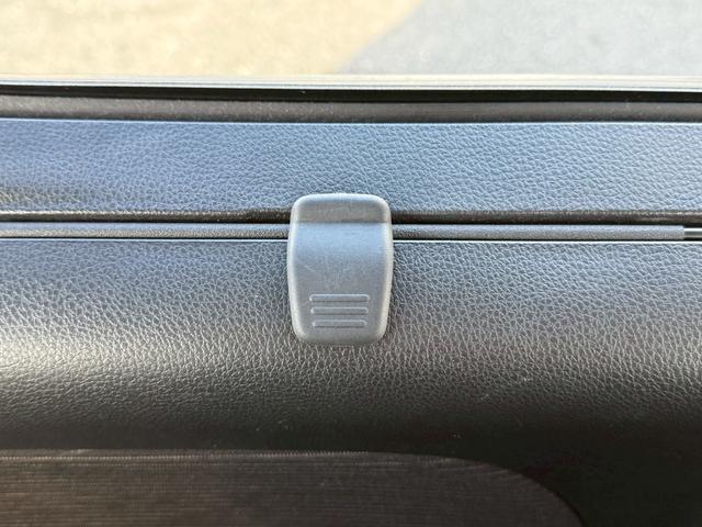 デイズルークス ハイウェイスター X Gパッケージ バックカメラ 両側電動スライドドア ナビ TV 衝突被害軽減システム オートライト HID スマートキー アイドリングストップ ベンチシート CVT 盗難防止システム ABS ESC CD(23枚目)