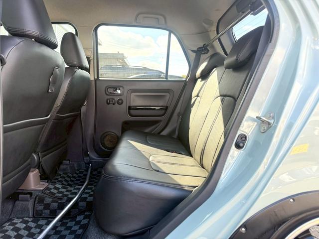 ミラトコット G SAIII Bestex(ベステックス)車高調/WORK(ワークアルミ)/MOMOステアリング/レザー調シートカバー/パイオニアツイーター/SDナビ/Bluetooth/フルセグTV/パノラマ/シートヒーター(8枚目)