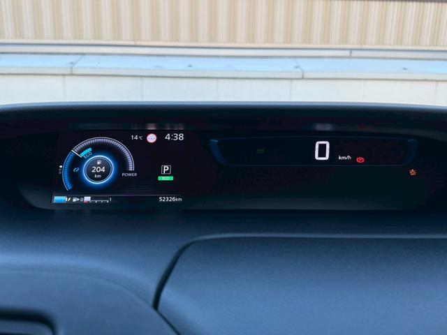 セレナ e-パワー ハイウェイスターV 純正9インチナビ/純正フリップダウンモニター/Bluetooth/フルセグTV/アラウンドビューモニター/デジタルインナーミラー/エマージェンシーブレーキ/車線逸脱警報装置/ETC/LEDヘッドライト(15枚目)