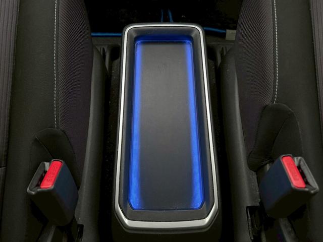 セレナ e-パワー ハイウェイスターV 純正9インチナビ/純正フリップダウンモニター/Bluetooth/フルセグTV/アラウンドビューモニター/デジタルインナーミラー/エマージェンシーブレーキ/車線逸脱警報装置/ETC/LEDヘッドライト(33枚目)