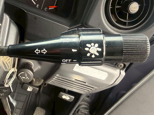 この度は当店のお車をご覧になっていただき、誠にありがとうございます。ぜひじっくりとご検討下さい。気軽にお問合せ・お見積りお待ちしております。