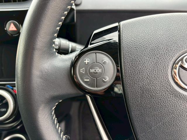 アクア クロスオーバー 純正ナビ/Bluetooth/フルセグTV/バックモニター/革巻ステアリング/ステアリングリモコン/純正16インチアルミ/ユーザー買取車/禁煙車/取説&保証書&スペアキー(17枚目)