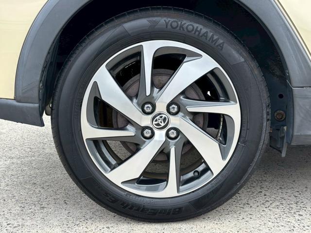 アクア クロスオーバー 純正ナビ/Bluetooth/フルセグTV/バックモニター/革巻ステアリング/ステアリングリモコン/純正16インチアルミ/ユーザー買取車/禁煙車/取説&保証書&スペアキー(25枚目)