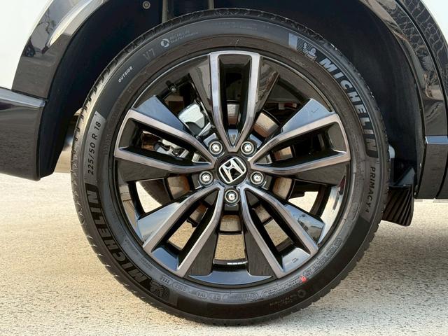 ヴェゼル ｅ：ＨＥＶ　ＲＳ　登録済未使用車　保証付　ＲＳ専用ローダウンサスペンション　ＲＳ専用エクステリア　ホンダコネクトディスプレー　ビルトインＥＴＣ２．０　ブラインドスポットモニター　半革シート　バックモニター　フルセグＴＶ（33枚目）