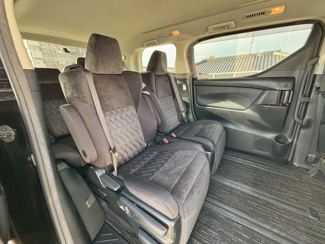 ヴェルファイア ２．５Ｚ　純正９インチディスプレイオーディオ／Ｂｌｕｅｔｏｏｔｈ／フルセグＴＶ／バックカメラ／フリップダウンモニター／両側電動スライド／ＥＴＣ／ＣＤ・ＤＶＤ／クルーズコントロール／１オーナー／純正１６インチＡＷ（9枚目）