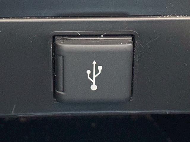 ヴェルファイア ２．５Ｚ　純正９インチディスプレイオーディオ／Ｂｌｕｅｔｏｏｔｈ／フルセグＴＶ／バックカメラ／フリップダウンモニター／両側電動スライド／ＥＴＣ／ＣＤ・ＤＶＤ／クルーズコントロール／１オーナー／純正１６インチＡＷ（26枚目）