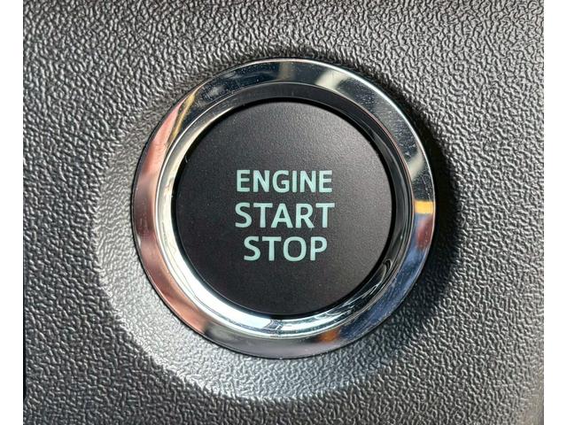 ハイエースバン スーパーＧＬ　ダークプライムＩＩ　ディーゼル／４ＷＤ／純正ナビ／Ｂｌｕｅｔｏｏｔｈ／ＨＤＭＩ／フルセグＴＶ／パノラミックビューモニター／純正フリップダウンモニター／デジタルインナーミラー／ステリモン／純正オプション１８インチＡＷ（22枚目）