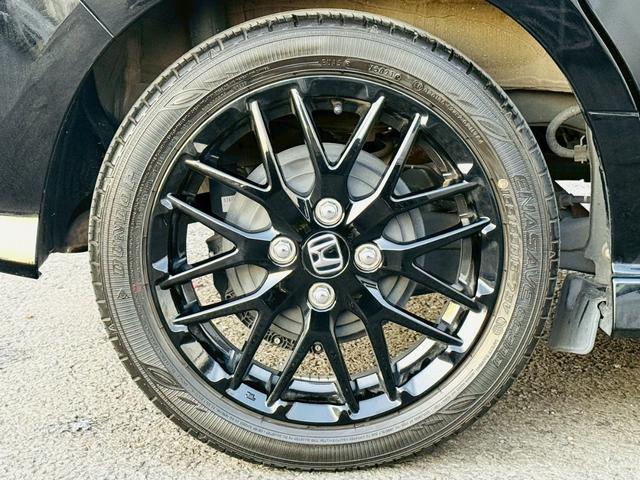 Ｎ－ＢＯＸカスタム Ｌターボ　スタイル＋ブラック　ＡＬＰＩＮＥ１１インチディスプレイオーディオ／Ｂｌｕｅｔｏｏｔｈ／ＨＤＭＩ／Ａｐｐｌｅ　ＣａｒＰｌａｙ／Ａｎｄｒｏｉｄ　Ａｕｔｏ／バックモニター／両側電動スライド／クルーズコントロール／ＬＥＤライト（30枚目）