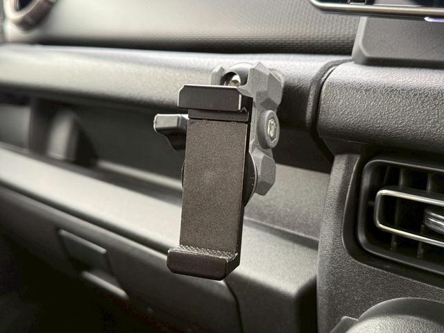 ジムニーシエラ ＪＣ　２－３インチリフトＵＰ／リアラダー／ＡＬＰＩＮＥ１１インチディスプレイオーディオ／Ｂｌｕｅｔｏｏｔｈ・ＨＤＭＩ・Ａｐｐｌｅ　ＣａｒＰｌａｙ・Ａｎｄｒｏｉｄ　Ａｕｔｏ／ルーフキャリア／ホワイトレター（32枚目）