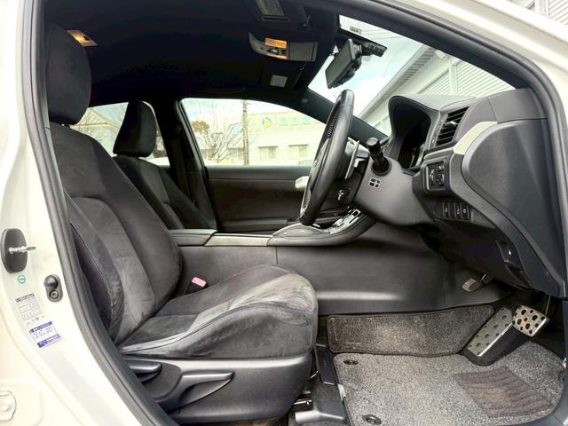 �^�]����ۂ̐S�n�悳�̓V�[�g���啔�����߂邩�Ǝv���܂��B�����為�Ј�x���Ԃ����m�F���������B