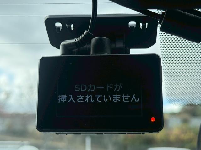 �h���C�u���R�[�_�[�����Ă��܂��I�������̂��N�����Ă��܂�����B����Ȏ��ɐS���������ɂȂ�̂��A�^�]�̋L�^���f���Ɖ��ŋL�^����h���C�u���R�[�_�[�ł��B