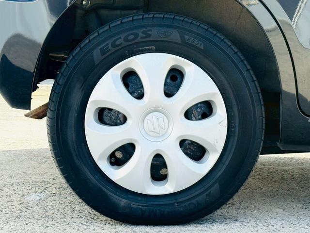 アルト Ｆ　パワーステアリング／パワーウィンドウ／エアコン／ヘッドライトレベライザー／ＥＴＣ／４速ＡＴ／ユーザー買取車／エアバック／ＡＢＳ／セキュリティアラーム／後席ベンチシート／プライバシーガラス（25枚目）