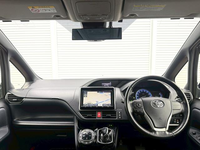 ヴォクシー MODELLISTA(モデリスタ)/純正9インチデカナビ/純正フリップダウンモニター/Bluetooth/フルセグTV/バックモニター/両側電動スライドドア/DUALオートエアコン/ETC/LED(5枚目)