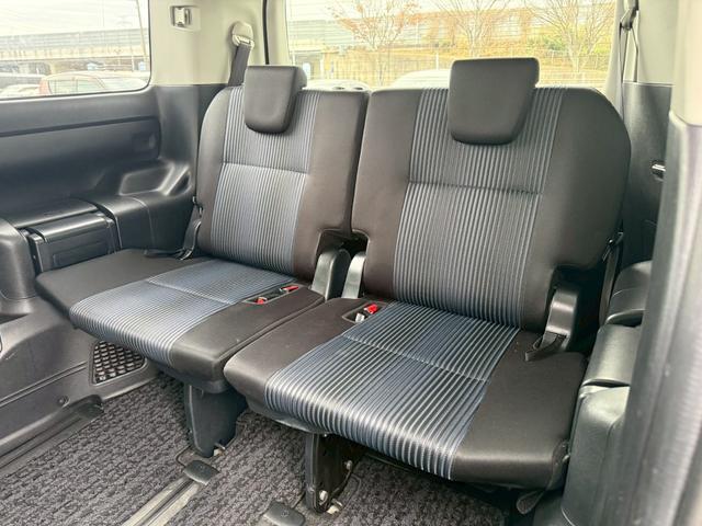 ヴォクシー MODELLISTA(モデリスタ)/純正9インチデカナビ/純正フリップダウンモニター/Bluetooth/フルセグTV/バックモニター/両側電動スライドドア/DUALオートエアコン/ETC/LED(10枚目)