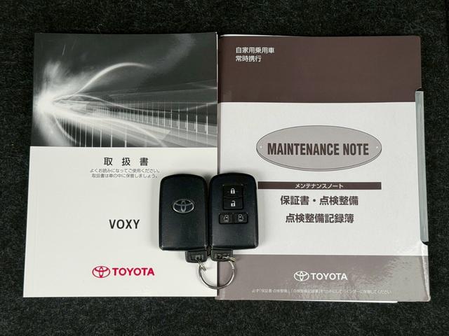 ヴォクシー MODELLISTA(モデリスタ)/純正9インチデカナビ/純正フリップダウンモニター/Bluetooth/フルセグTV/バックモニター/両側電動スライドドア/DUALオートエアコン/ETC/LED(34枚目)