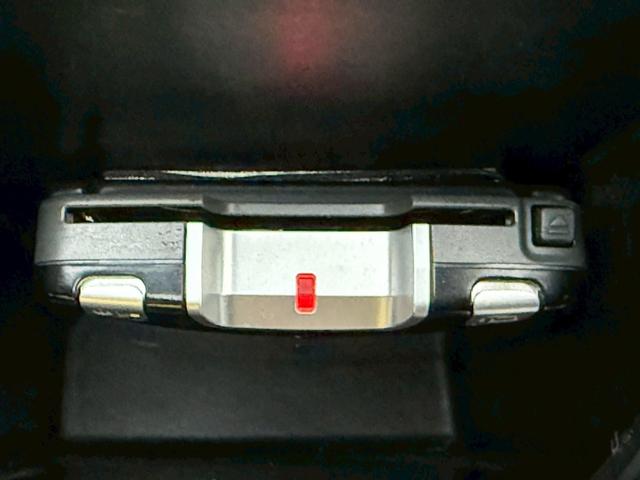 コペン アクティブトップ　ＢＢＳ１５インチアルミ／５速ＭＴ／電動オープン／ターボ／シートカバー／キーレス／ＳＤナビ／Ｂｌｕｅｔｏｏｔｈ／ＨＤＭＩ／フルセグＴＶ／ＥＴＣ／ユーザー買取車／保証書／禁煙車（19枚目）