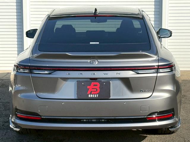 クラウン Ｚ　ＭＯＤＥＬＬＩＳＴＡ（モデリスタ）エアロ／パノラマルーフ／ＷＯＲＫ２１インチホイール／ＳＲＳ車高調（純正あり）／パノラミックビューモニター／ブラインドスポットモニター／ヘッドアップディスプレイ（4枚目）