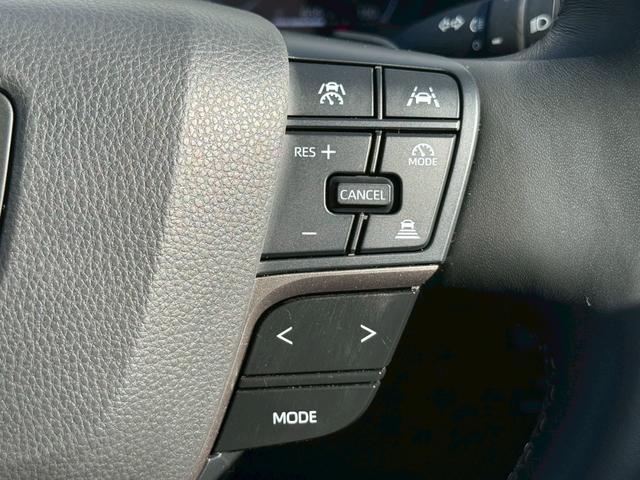 クラウン Ｚ　ＭＯＤＥＬＬＩＳＴＡ（モデリスタ）エアロ／パノラマルーフ／ＷＯＲＫ２１インチホイール／ＳＲＳ車高調（純正あり）／パノラミックビューモニター／ブラインドスポットモニター／ヘッドアップディスプレイ（21枚目）