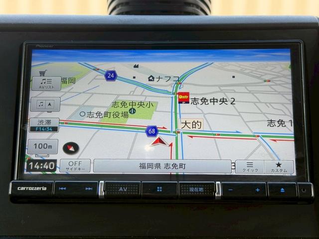 キャンター Ｗキャブ全低床　荷台全面アルミ架装／６人乗／６速セミオートマ／ディーゼル／ターボ／４ナンバー／車線逸脱警報装置／坂道発進補助装置／ステンレス製ホイールライナー／ＳＤナビ／Ｂｌｕｅｔｏｏｔｈ／バックモニター（15枚目）