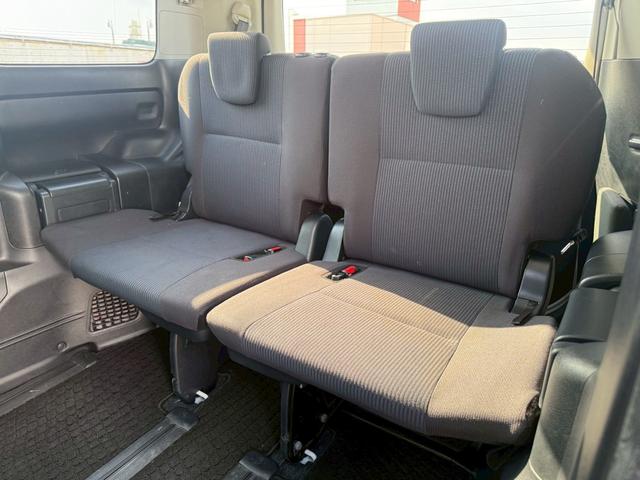 ヴォクシー ハイブリッドＸ　ＡＬＰＩＮＥ（アルパイン）１１インチデカナビ／１０．２インチフリップダウンモニター／Ｂｌｕｅｔｏｏｔｈ／フルセグＴＶ／バックモニター／両側電動スライドドア／純正１５インチアルミ／ドライブレコーダー（10枚目）