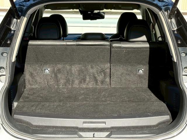 エクストレイル モード・プレミア　ハイブリッド　純正ナビ／Ｂｌｕｅｔｏｏｔｈ／フルセグＴＶ／アラウンドビューモニター／インテリジェントクリアランスソナー／パワーリアゲート／クルーズコントロール／純正１９インチアルミ／黒革シート／ステリモ（10枚目）