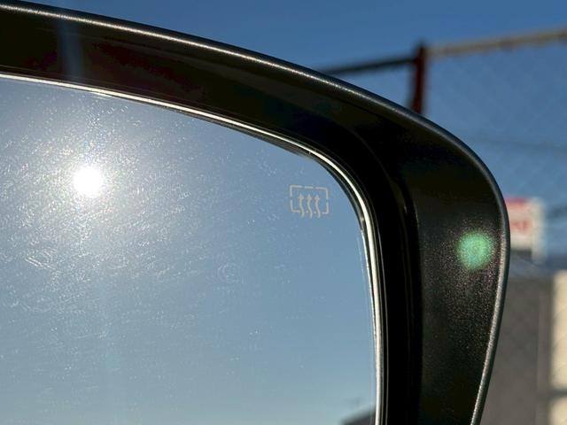 エクストレイル モード・プレミア　ハイブリッド　純正ナビ／Ｂｌｕｅｔｏｏｔｈ／フルセグＴＶ／アラウンドビューモニター／インテリジェントクリアランスソナー／パワーリアゲート／クルーズコントロール／純正１９インチアルミ／黒革シート／ステリモ（29枚目）