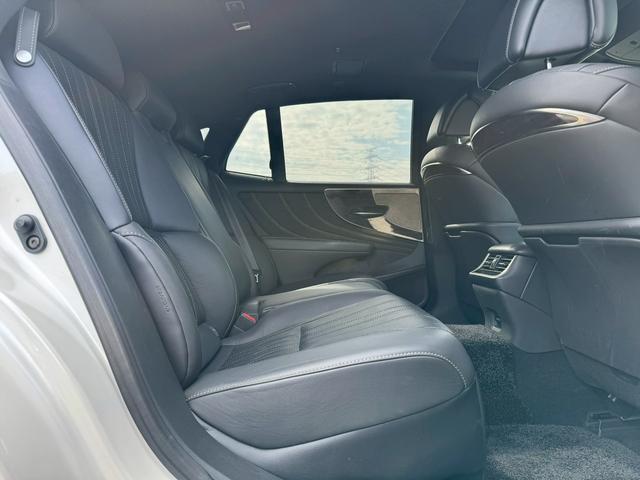 ＬＳ ＬＳ５００　バージョンＬ　マークレビンソン／ムーンルーフ／パノラミックビューモニター／デジタルインナーミラー／ブラインドスポットモニター／ヘッドアップディスプレイ／メモリー機能付パワーシート／シートエアコン／プリクラ（9枚目）