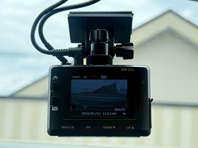 �h���C�u���R�[�_�[�����Ă��܂��I�������̂��N�����Ă��܂�����B����Ȏ��ɐS���������ɂȂ�̂��A�^�]�̋L�^���f���Ɖ��ŋL�^����h���C�u���R�[�_�[�ł��B