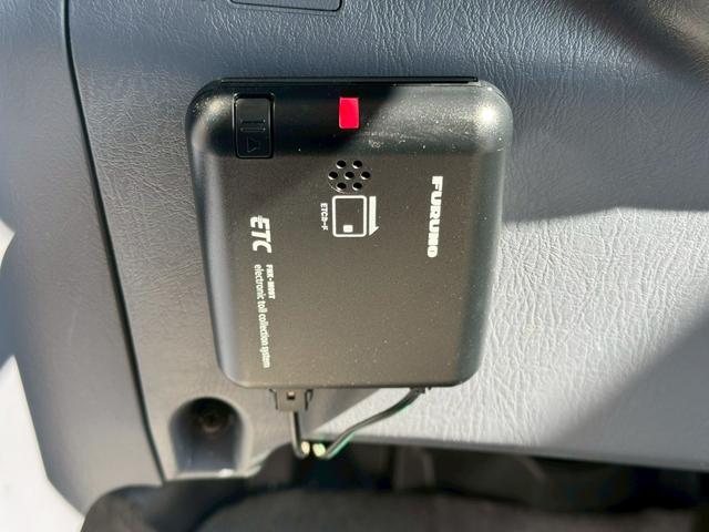 ���ł͕K���i�̂d�s�b���t���Ă���܂��B�������H�ł̏o������X���[�Y�B�a�؊ɘa�ɂ��Ȃ�G�R�ɂ��q����܂��B