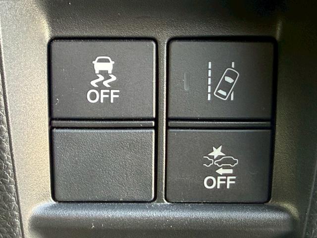 �Փ˔�Q�y���V�X�e���I�Փ˂̉\���������ꍇ�A�u���[�L�̕⏕������s���A�������ďՓ˔�Q���y������V�X�e���ł��B