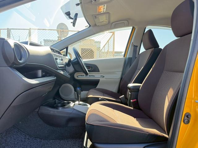 アクア Ｇ　エアロ／革巻ステアリング／ステアリングリモコン／ＬＥＤヘッドライト／フォグランプ／ＥＴＣ／純正オーディオ／オートエアコン／純正１５インチＡＷ／ユーザー買取車／禁煙車／１オーナー（7枚目）