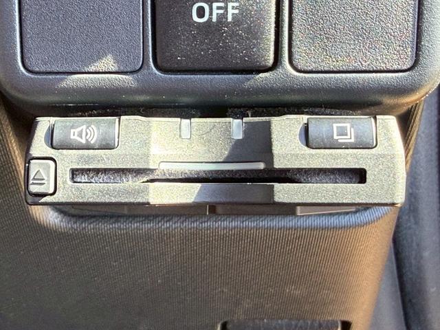 アクア Ｇ　エアロ／革巻ステアリング／ステアリングリモコン／ＬＥＤヘッドライト／フォグランプ／ＥＴＣ／純正オーディオ／オートエアコン／純正１５インチＡＷ／ユーザー買取車／禁煙車／１オーナー（22枚目）