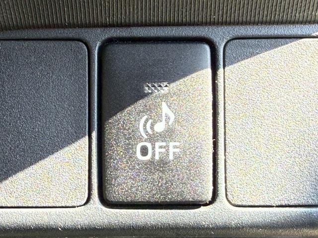 アクア Ｓ　純正ナビ／Ｂｌｕｅｔｏｏｔｈ／フルセグＴＶ／バックモニター／ＥＴＣ／オートライト／社外１６インチアルミ／スマートキー／プッシュスタート／ステアリングリモコン／フォグ／ＬＥＤヘッドライト／１オーナー（27枚目）