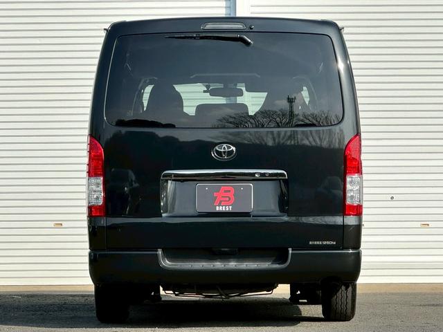 ハイエースバン ロングＤＸ　ＧＬパッケージ　５速ＭＴ／ディーゼル／ターボ／６人乗／／ＴＲＤシートカバー／パイオニア製後席スピーカー／ナビ／Ｂｌｕｅｔｏｏｔｈ／フルセグＴＶ／ＥＴＣ／ＤＰＦ再生スイッチ／ＬＥＤヘッドライト（4枚目）