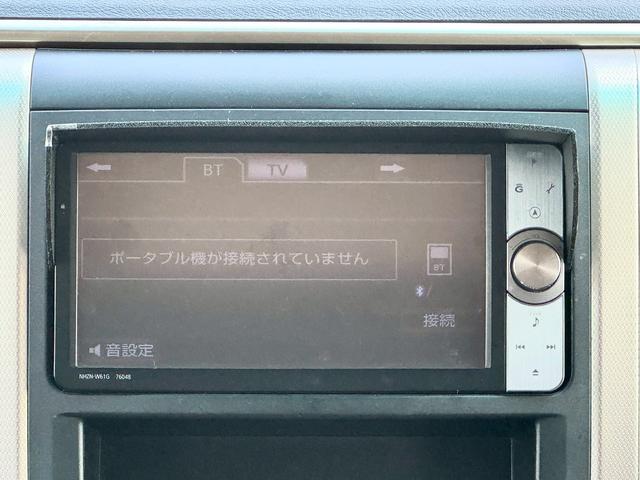 アルファード ２４０Ｓ　タイプゴールド　純正ナビ／純正フリップダウンモニター／Ｂｌｕｅｔｏｏｔｈ／フルセグＴＶ／両側電動スライド／パワーリアハッチ／ＬＥＯＮＩＳ（レオニス）１９インチＡＷ／ドラレコ／ＥＴＣ／ステリモ／クルコン／ＨＩＤ（14枚目）