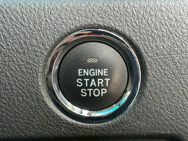 アルファード ２４０Ｓ　タイプゴールド　純正ナビ／純正フリップダウンモニター／Ｂｌｕｅｔｏｏｔｈ／フルセグＴＶ／両側電動スライド／パワーリアハッチ／ＬＥＯＮＩＳ（レオニス）１９インチＡＷ／ドラレコ／ＥＴＣ／ステリモ／クルコン／ＨＩＤ（22枚目）