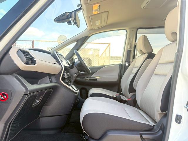 セレナ ハイウェイスターG 純正9インチナビ/フリップダウンモニター/Bluetooth/HDMI/フルセグTV/アラウンドビューモニター/ドラレコ/ハンズフリー両側電動スライド/クルーズコントロール/純正16インチアルミ(7枚目)