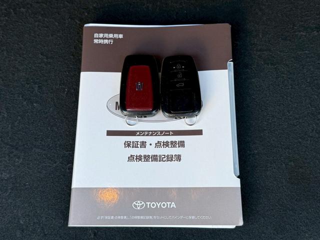 クラウンハイブリッド Ｓ　スポーツスタイル　ムーンルーフ／パノラミックビューモニター／ブラインドスポットモニター／クルーズコントロール／メモリー機能付パワーシート／ハーフレザーシート／純正１８インチアルミ／メーカーナビ／プリクラッシュ（35枚目）