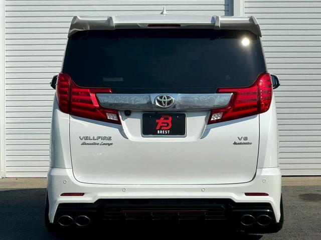 ヴェルファイア ３．５エグゼクティブラウンジ　アドミレイションフルエアロ／アドミレイションマフラー／ＤＡＤスポイラー／ボルドワールドエアサス／ｗｏｒｋ２０インチＡＷ／ムーンルーフ／メーカーナビ／ＪＢＬ／ドラレコ／デジタルミラー／黒革／パワーシート（4枚目）