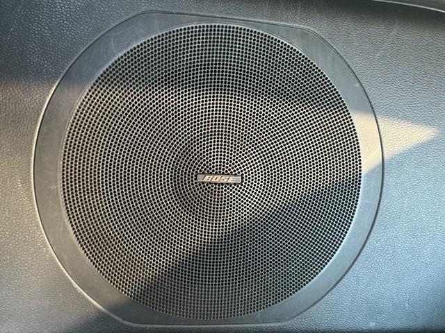 フェアレディＺ バージョンＴ　５速ＡＴ／ＢＯＳＥサウンド／フルレザーシート／シートヒーター／革巻ステアリング／ステアリングリモコン／純正１７インチアルミ／１オーナー（18枚目）