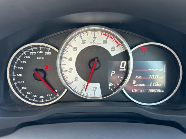 ８６ ＧＴリミテッド　ＭＯＤＥＬＬＩＳＴＡ（モデリスタ）／柿本レーシングマフラー／ＣＲＯＳＳ　ＳＰＥＥＤ　ＨＹＰＥＲ　Ｅｄｉｔｉｏｎ　１８インチＡＷ／ハーフレザーシート／シートヒーター／純正ナビ／Ｂｌｕｅｔｏｏｔｈ（12枚目）