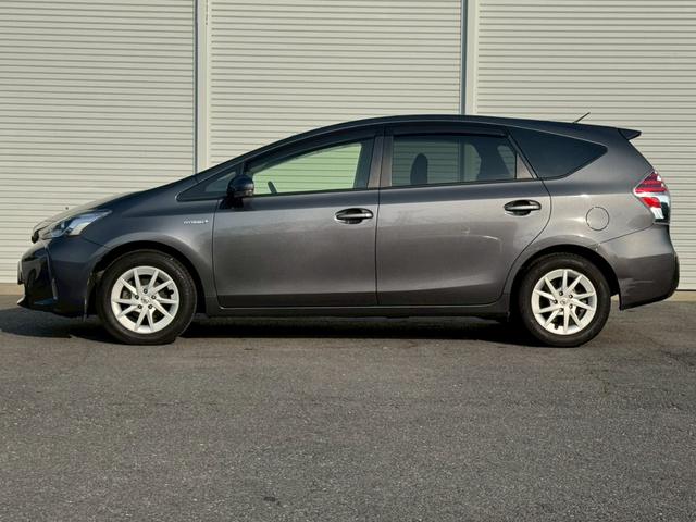 プリウスアルファ S 純正ナビ/フルセグTV/Bluetooth/バックカメラ/ETC/ステアリングリモコン/オートライト/純正16インチアルミ/スマートキー/プッシュスタート/オートエアコン/LEDライト/1オーナー(3枚目)