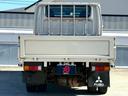 キャンター Ｗキャブロング全低床　Ｗキャブ／ディーゼル／ターボ／ＡＴ車／最大積載量１．５ｔ／６人乗／シートカバー（4枚目）