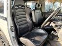 ジムニー ワイルドウインド　５速ＭＴ／パートタイム４ＷＤ／ＮＡＲＤＩ革巻ハンドル／ディスプレイオーディオ／Ｂｌｕｅｔｏｏｔｈ／ＣａｒＰｌａｙ／Ａｎｄｒｏｉｄ　Ａｕｔｏ　／バック・サイド・フロントモニター／ＪＡ２２Ｗ（6枚目）